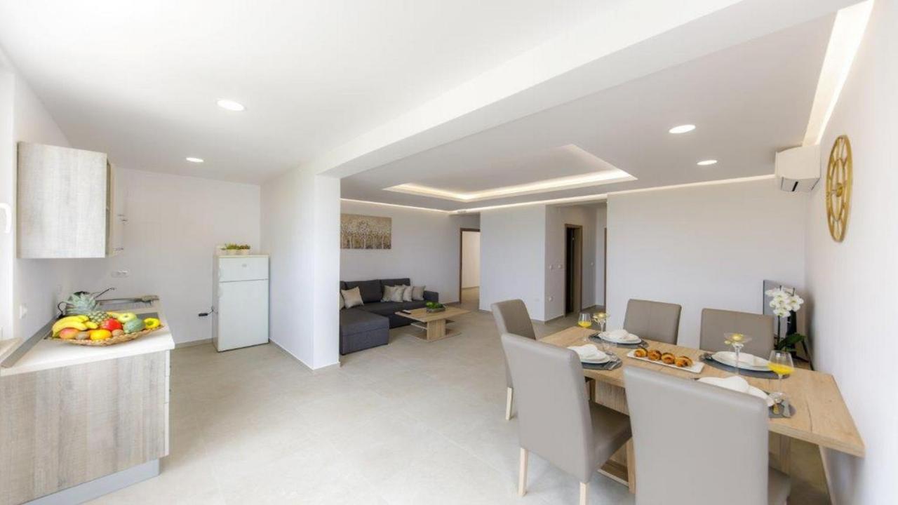 Apartments Mi&Ni Cavtat Bagian luar foto