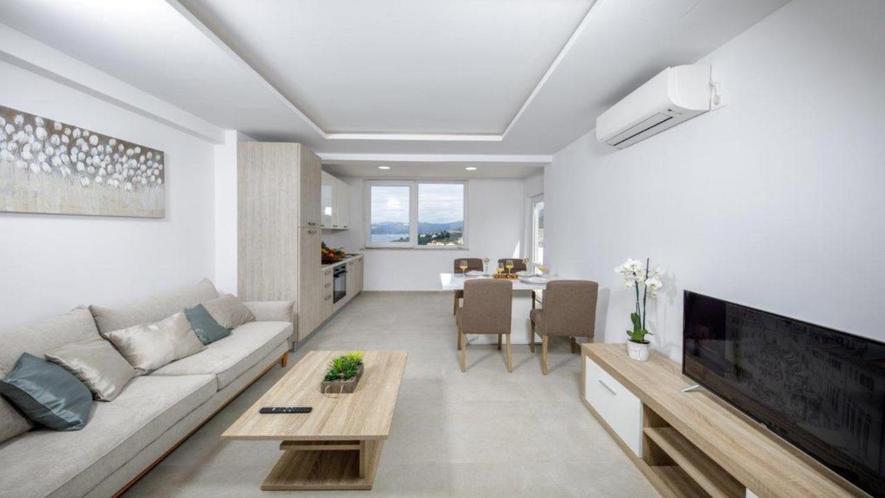 Apartments Mi&Ni Cavtat Bagian luar foto