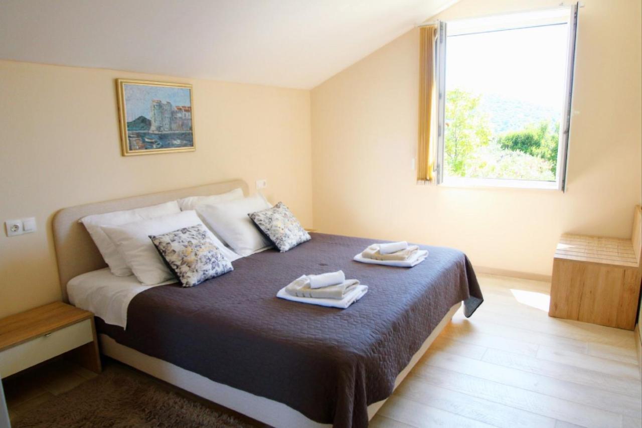Apartments Mi&Ni Cavtat Bagian luar foto