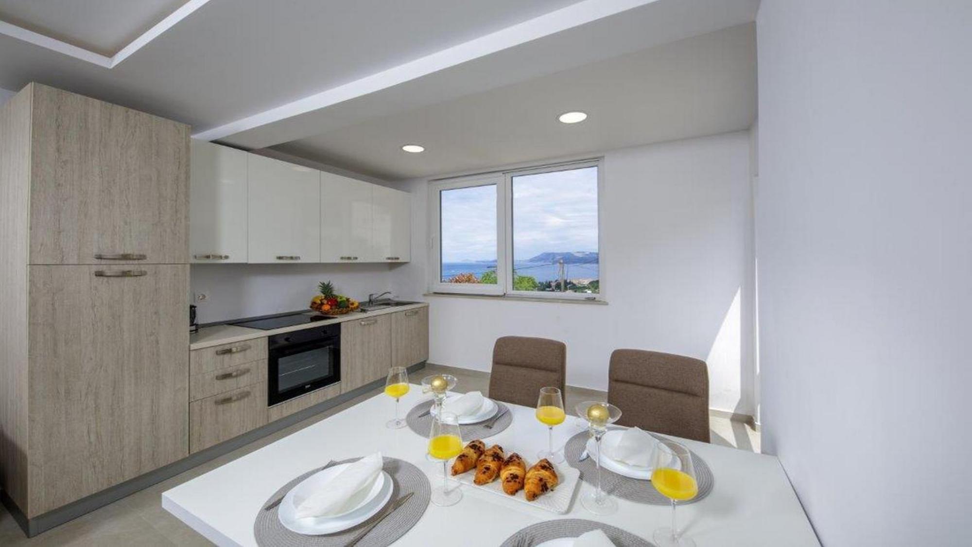 Apartments Mi&Ni Cavtat Ruang foto